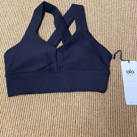 ALO Yoga Other - Alo emulate bra black